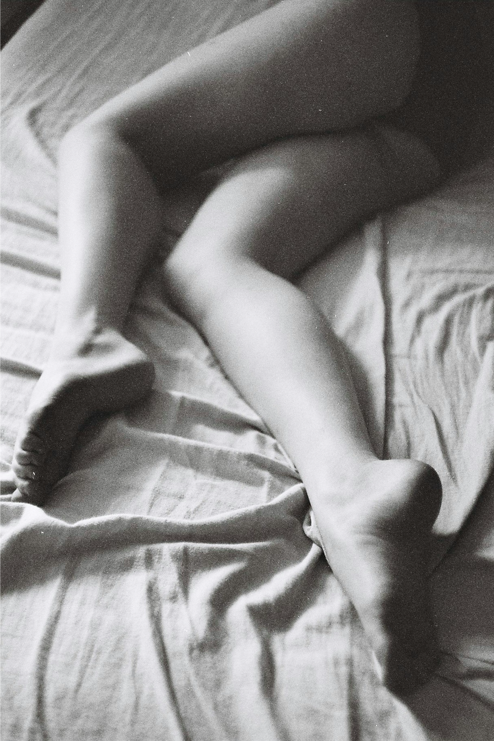 Step-by-step guide showing how to perform oral sex on your wife with proper technique